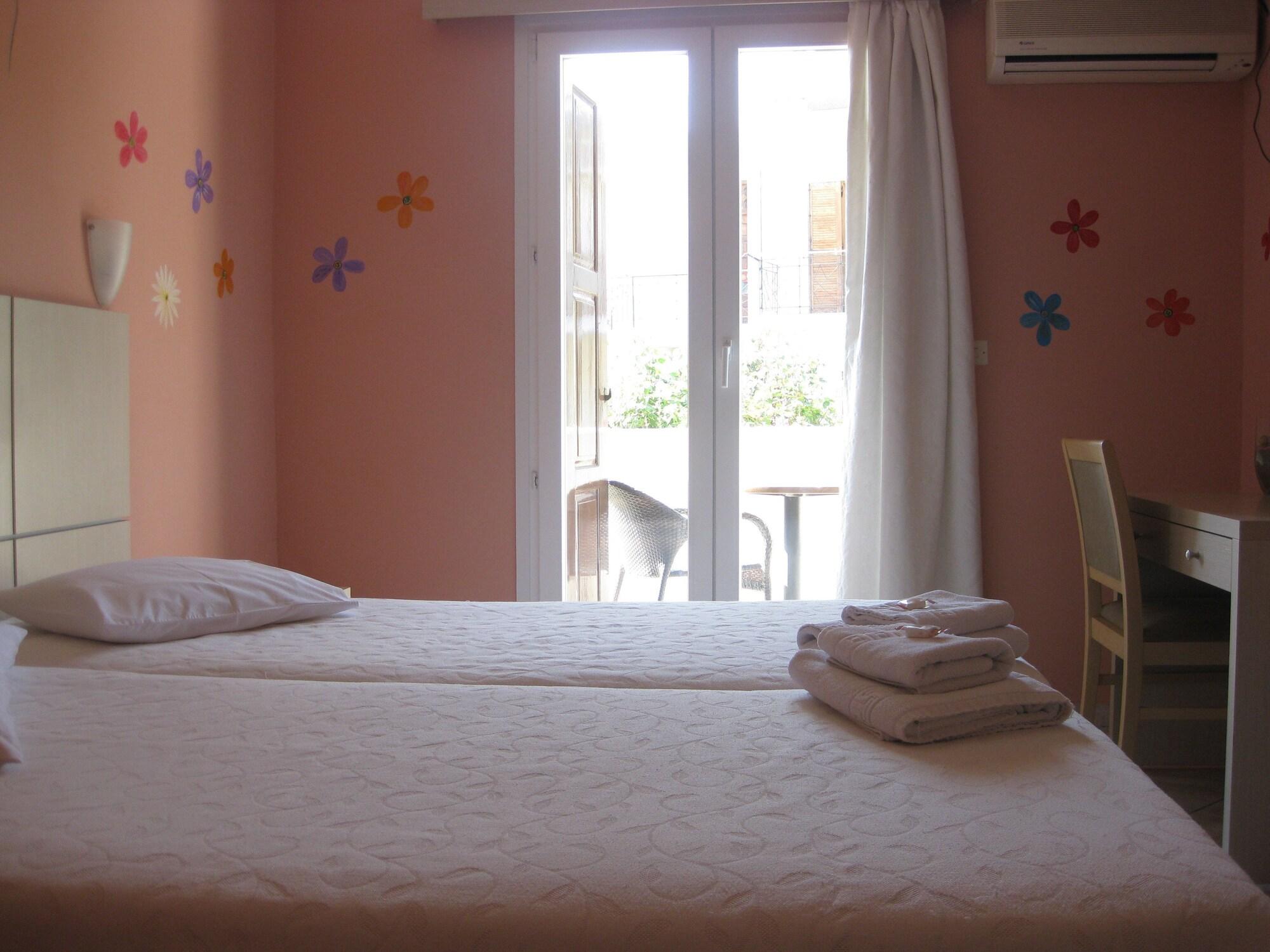 Virginia Hotel Samos Town Exterior foto